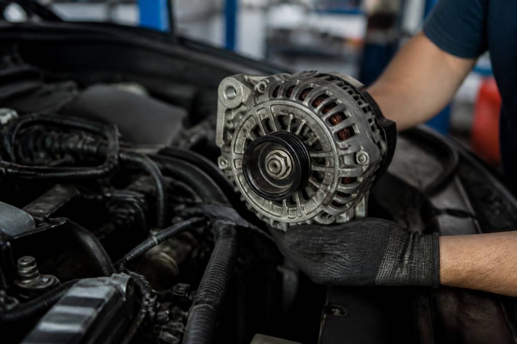 A quoi sert un alternateur de voiture ?